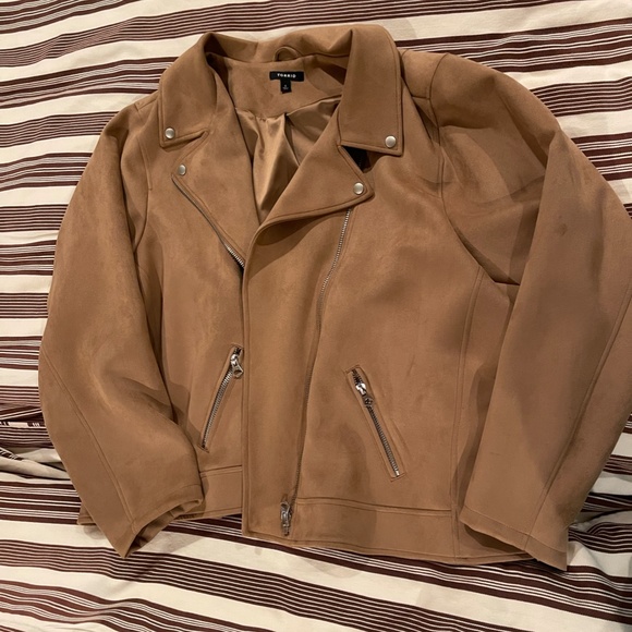 Torrid Tan Faux Suede Moto Jacket Plus Size 6X - Picture 5 of 12
